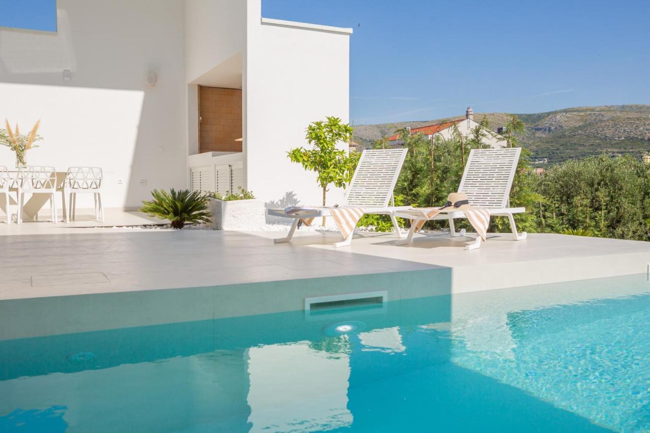 Villa Biancomar Trogir Exterior photo